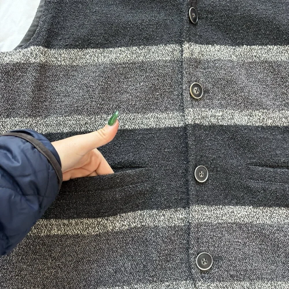 Vintage Mens Wool Blend Button‎ Up Vest Black Gray Striped 90s Y2K Grunge Skater